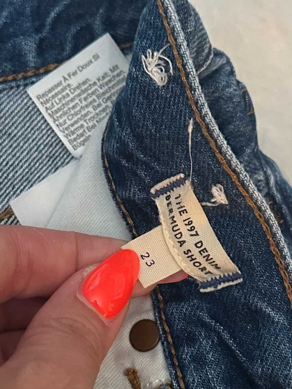 Madewell The 1997 Denim Shorts 23 Medium Wash High Rise Relaxed 39246